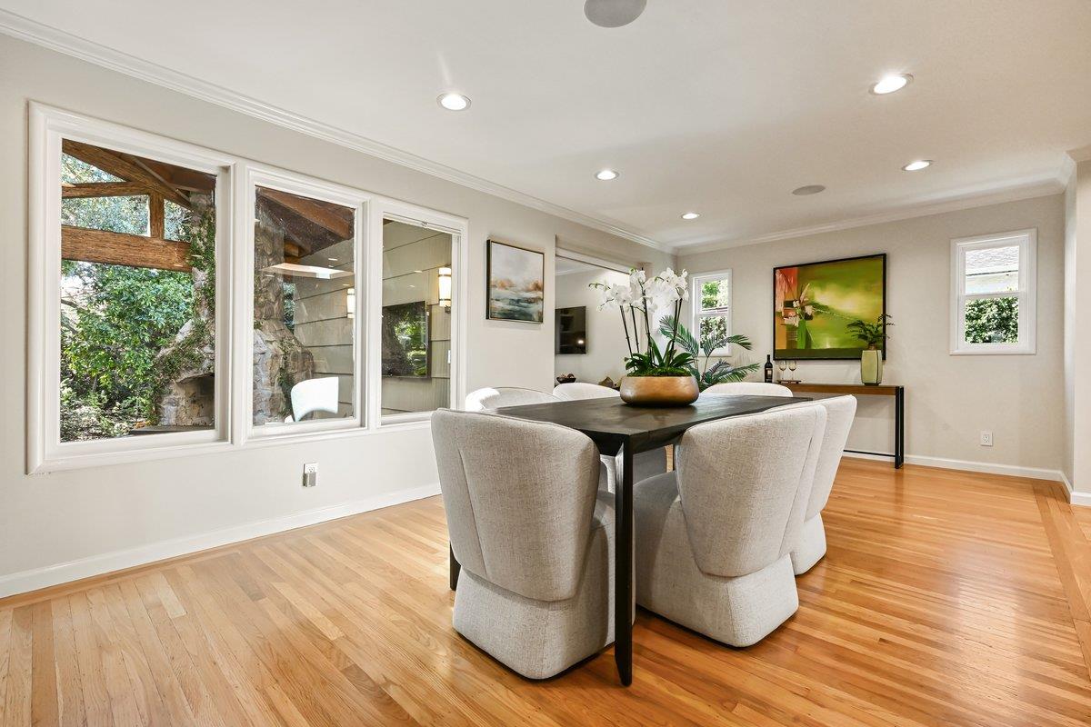 151 Louise LN