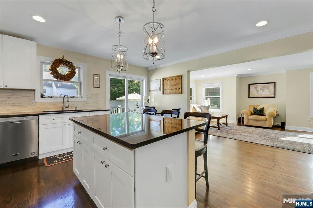 35 Franklin Avenue