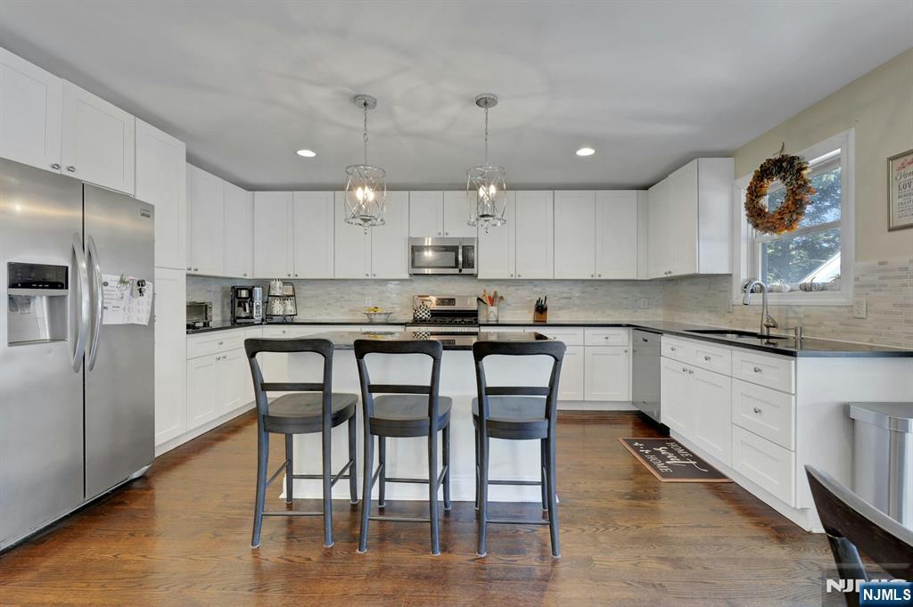 35 Franklin Avenue