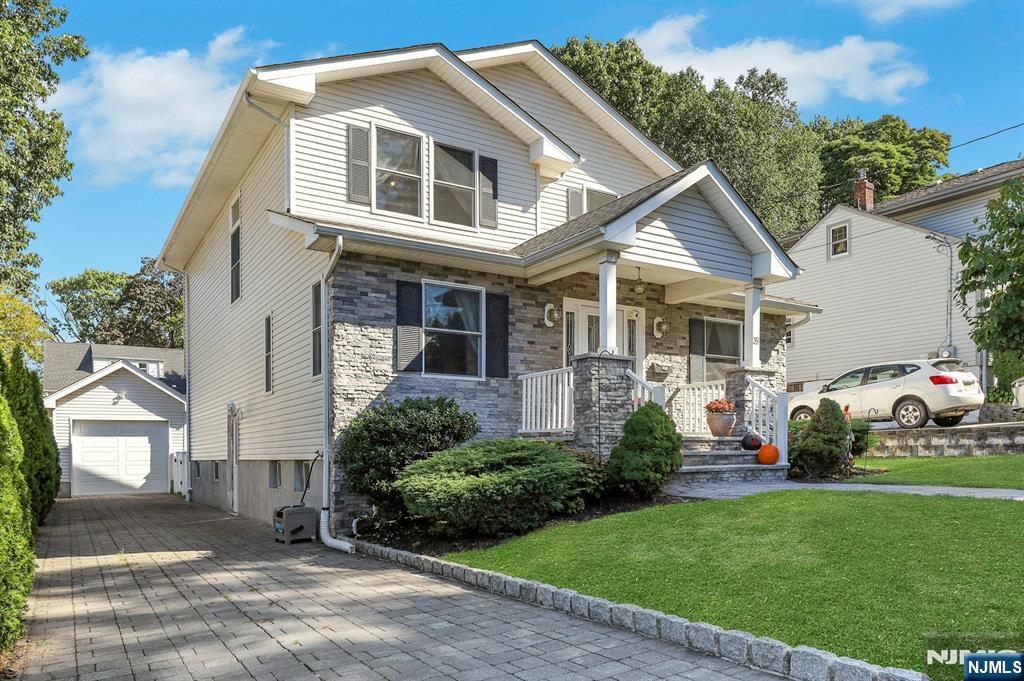 35 Franklin Avenue