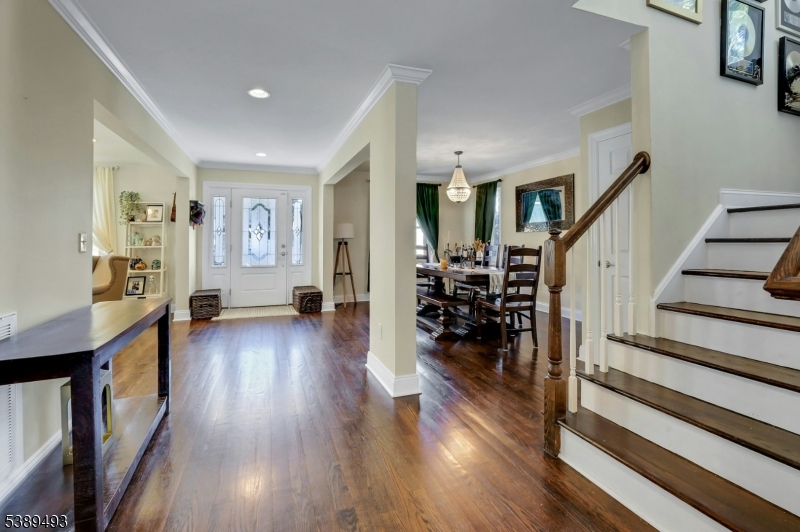 35 Franklin Ave