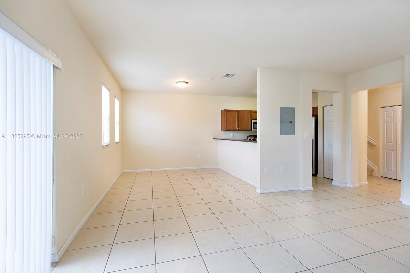 8760 NW 97th Ave # 213