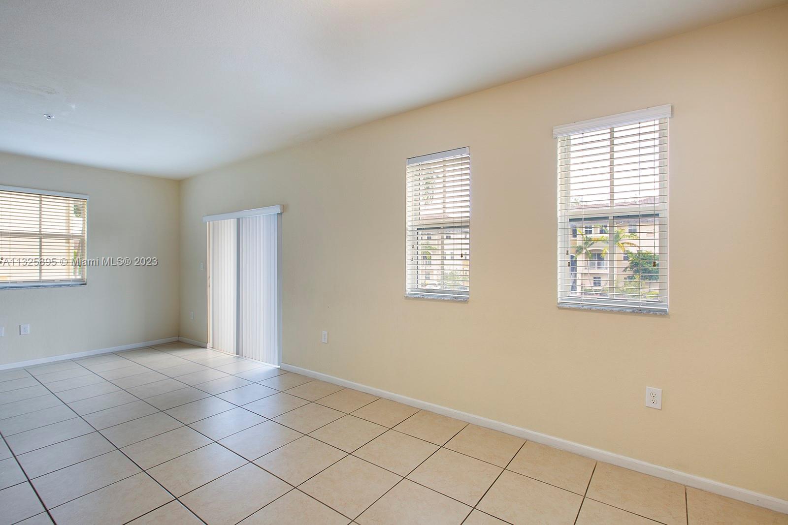 8760 NW 97th Ave # 213