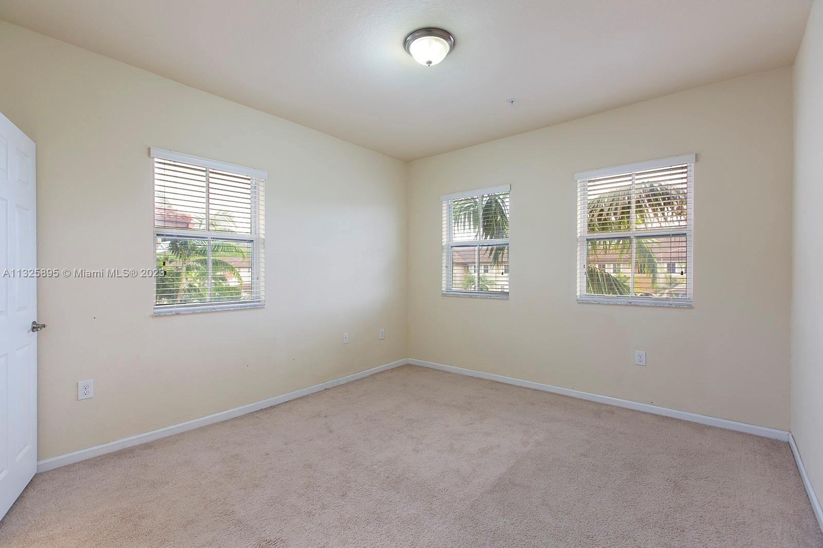 8760 NW 97th Ave # 213