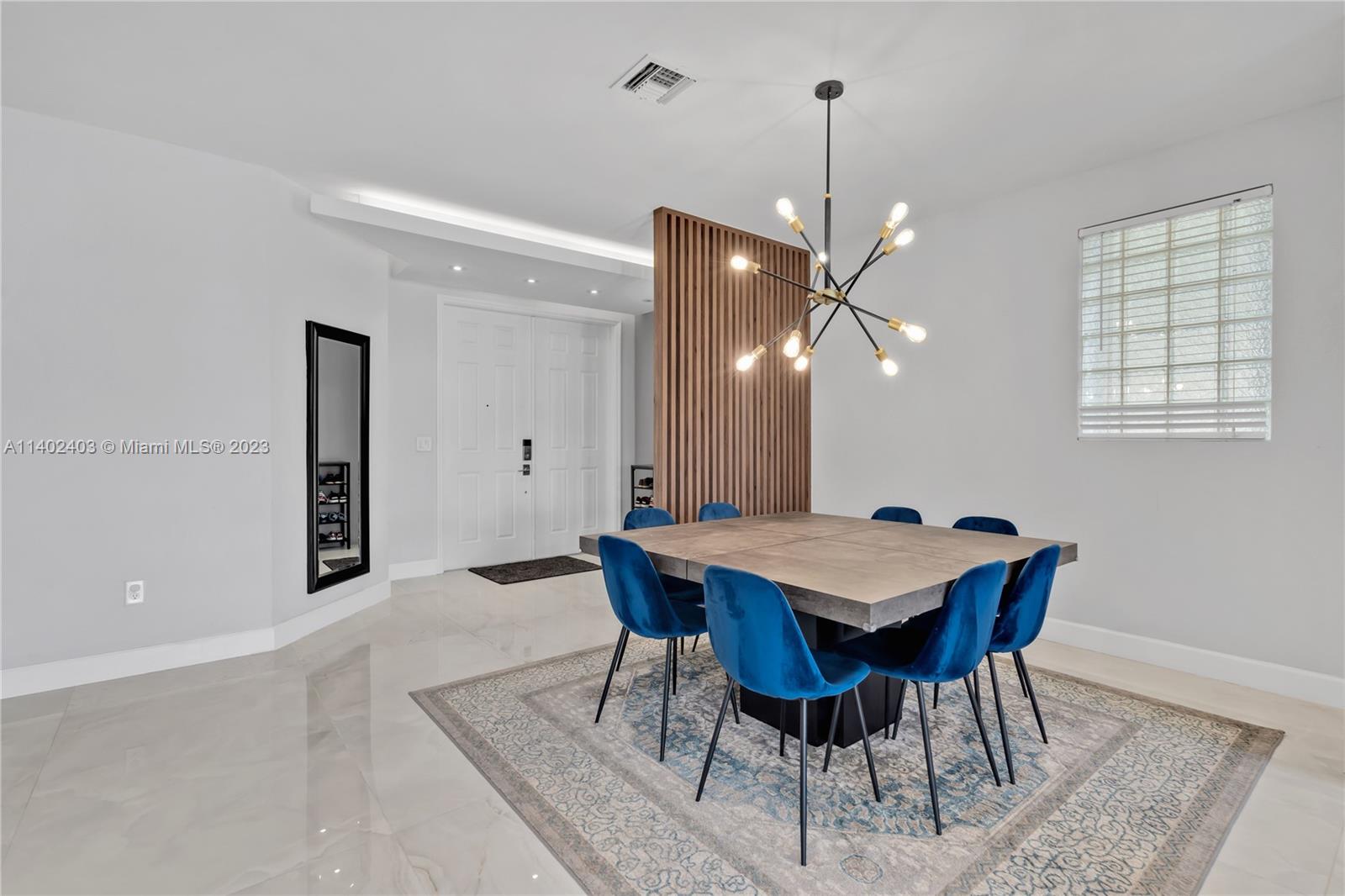 11257 NW 43rd Ter