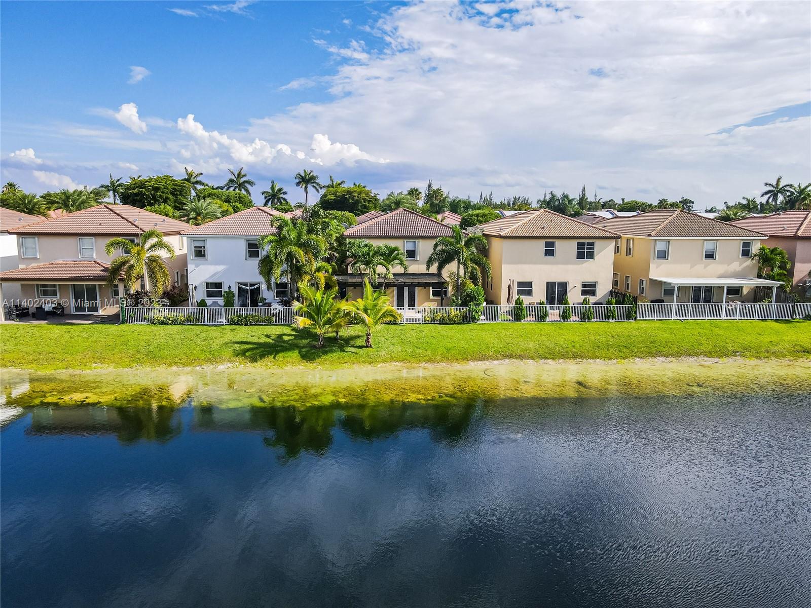 11257 NW 43rd Ter