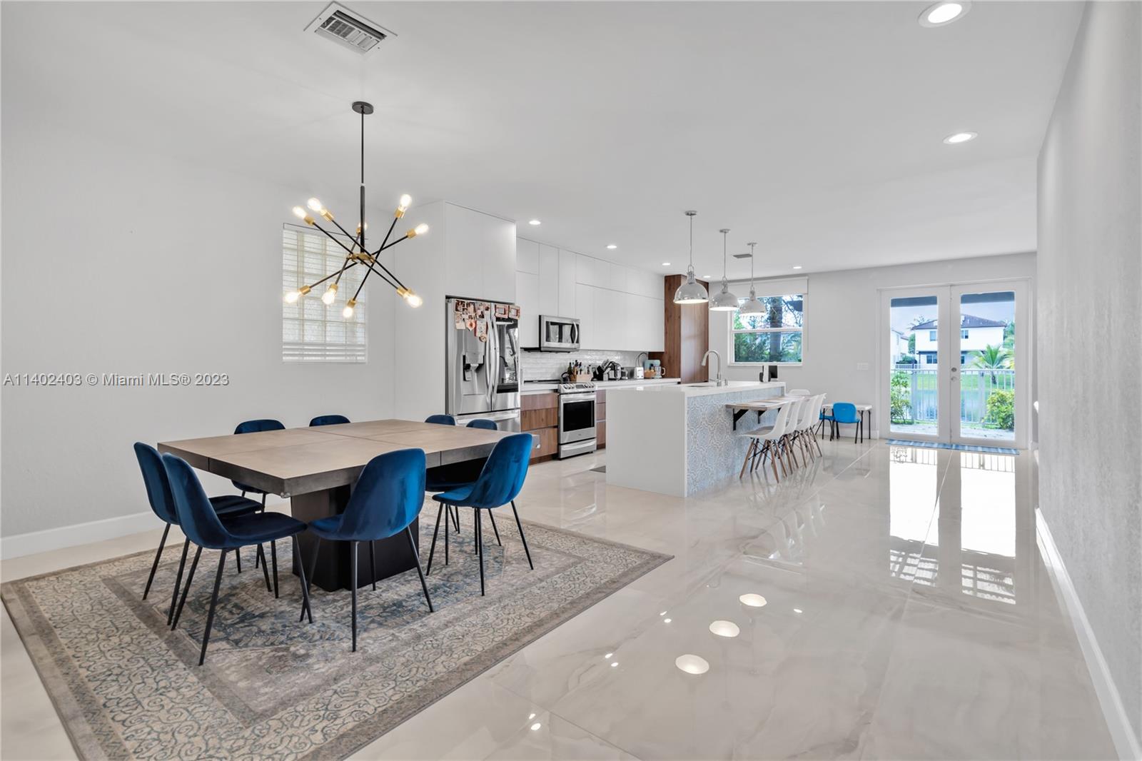 11257 NW 43rd Ter