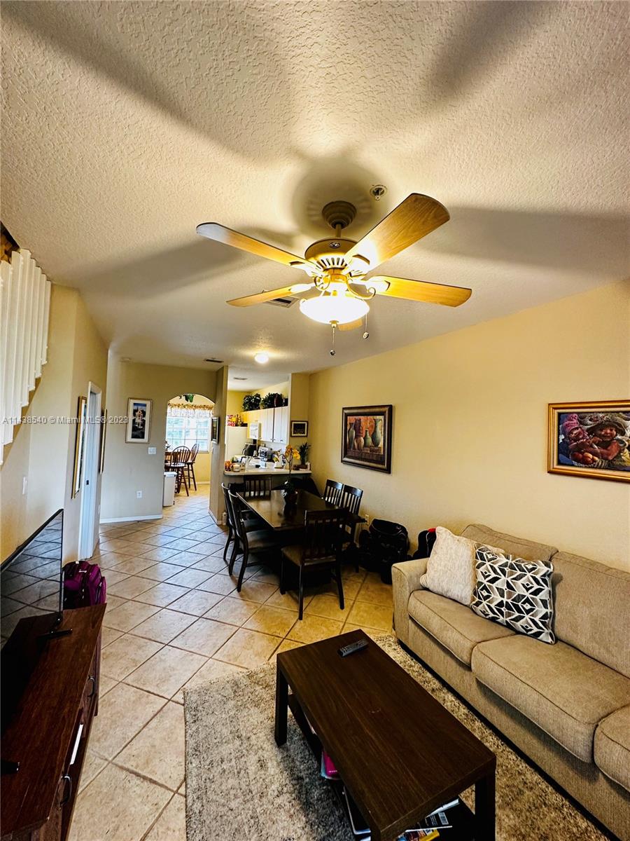 5670 NW 116th Ave # 219