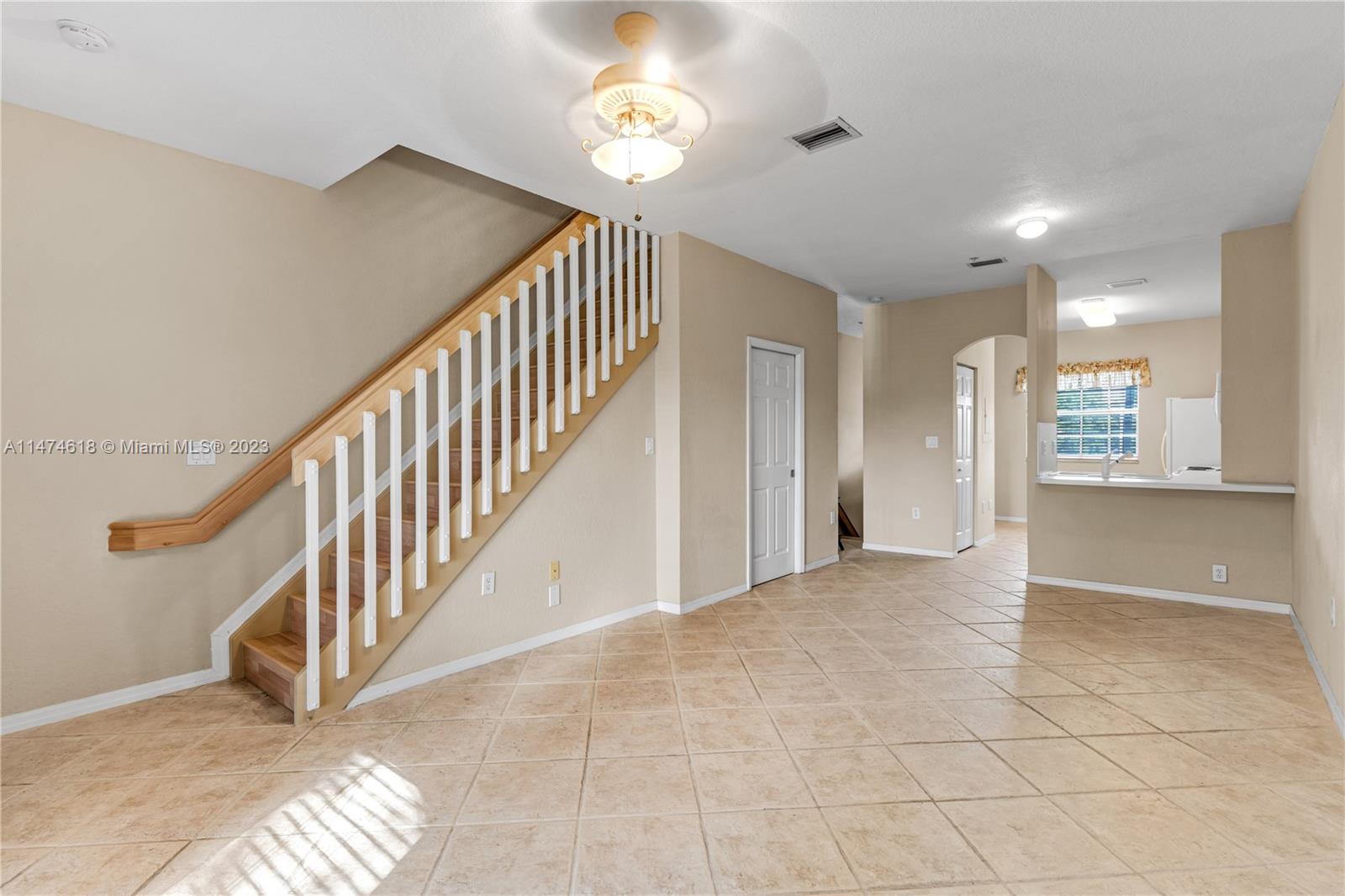 5670 NW 116th Ave # 219