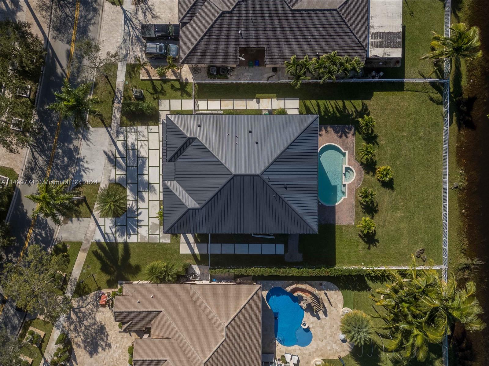 4128 SW 195th Ter