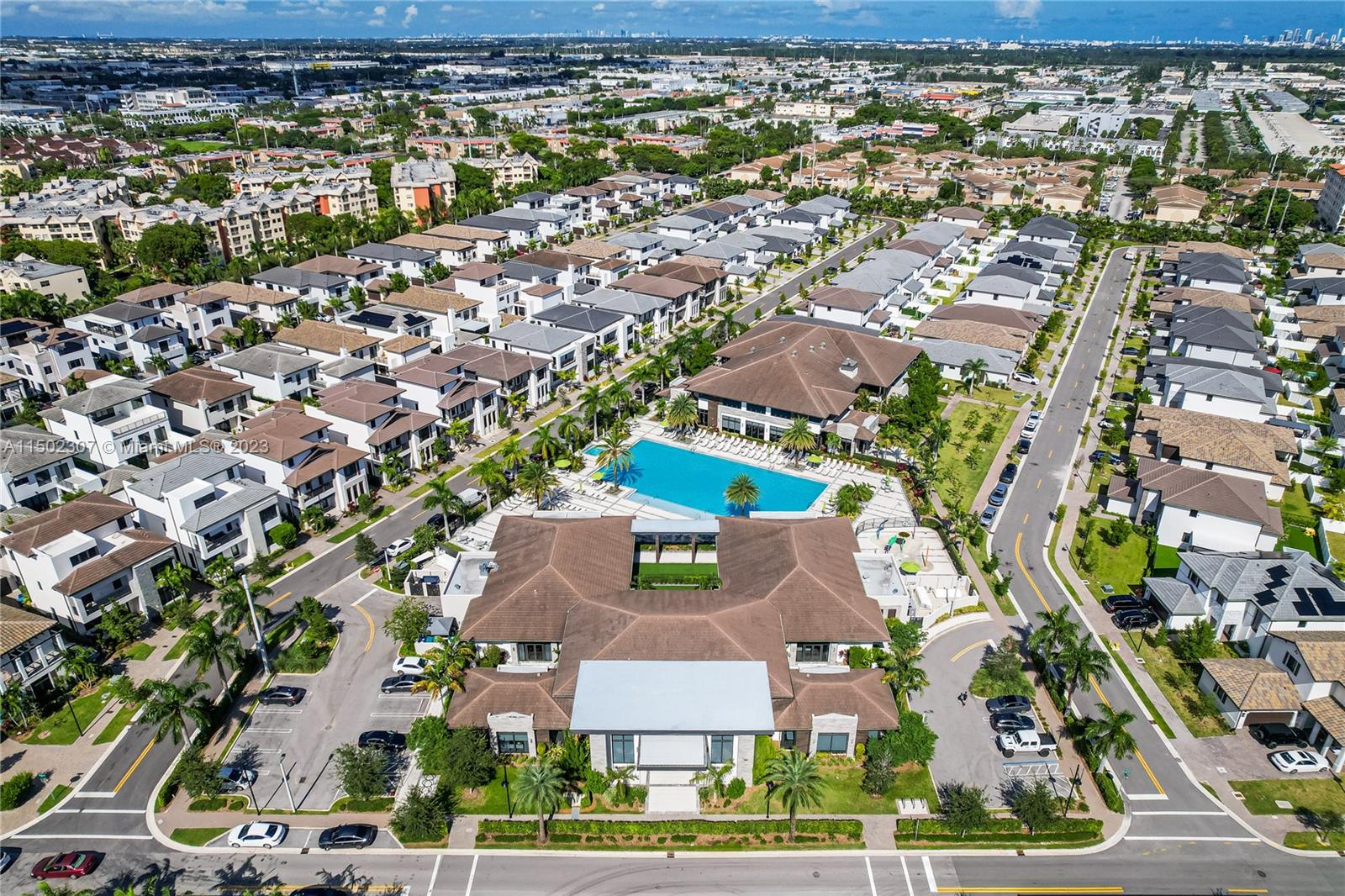 8179 NW 47th Ter