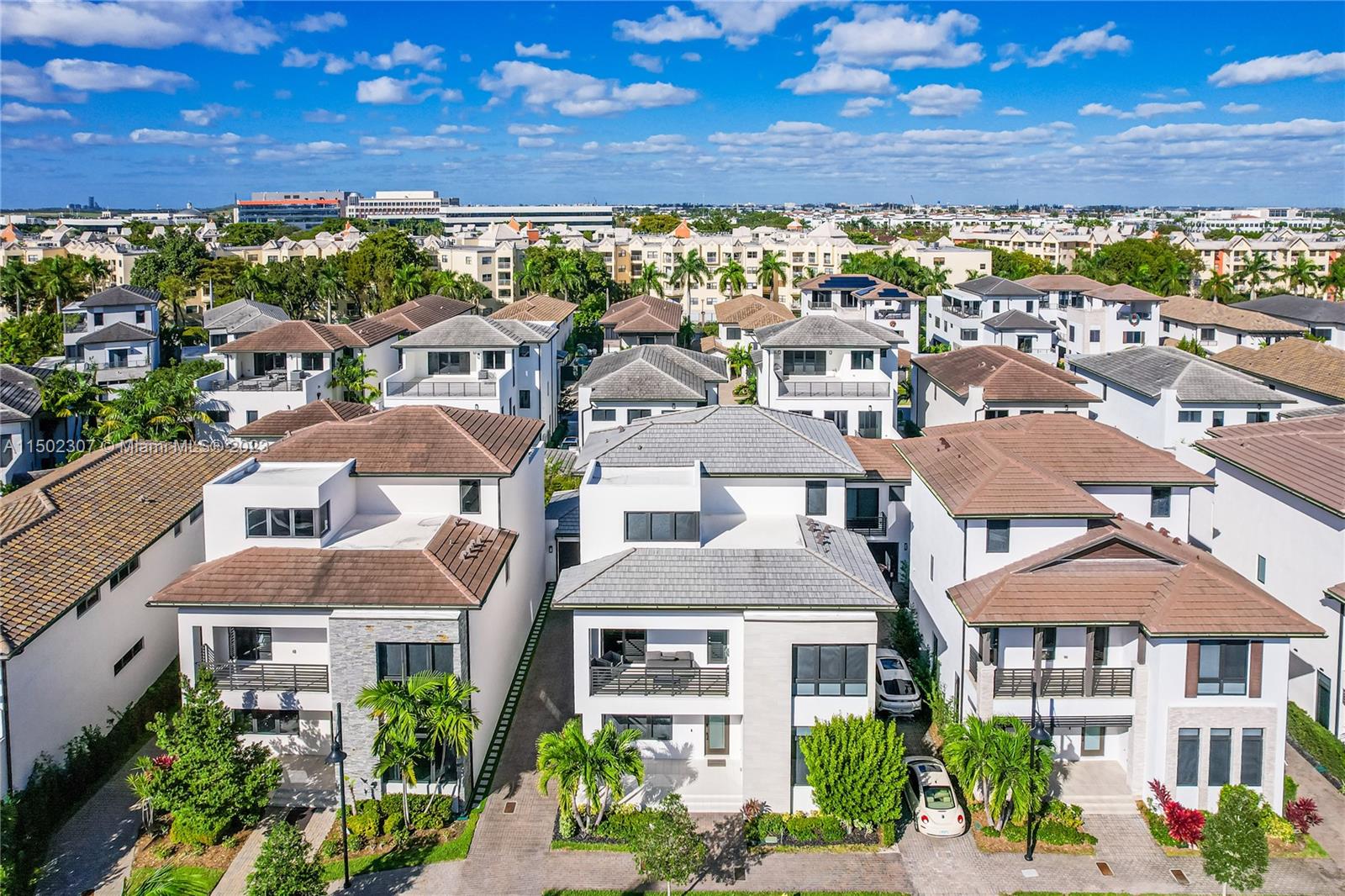 8179 NW 47th Ter