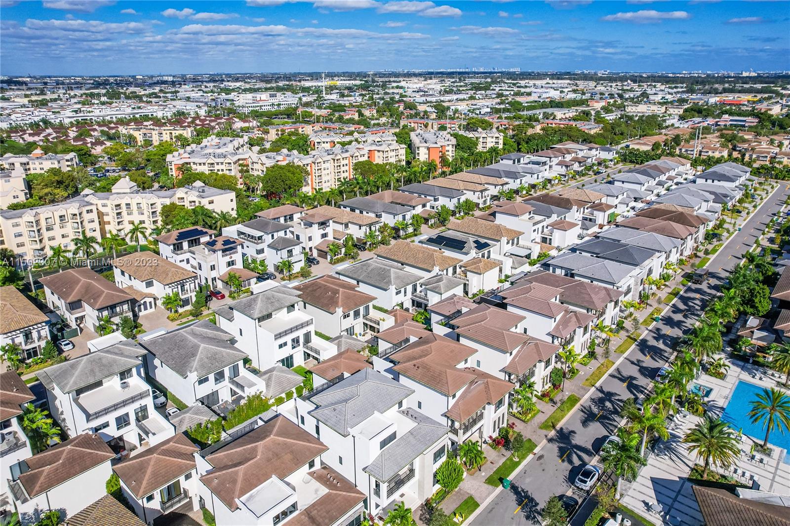 8179 NW 47th Ter