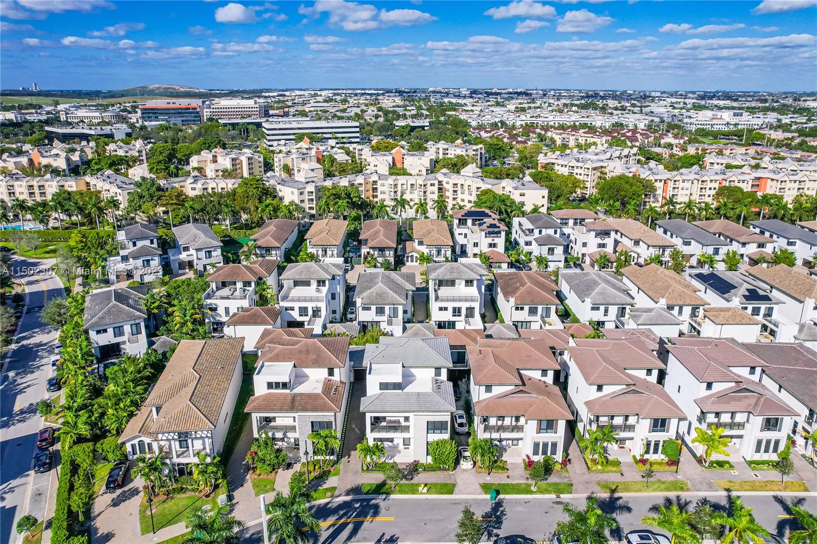 8179 NW 47th Ter