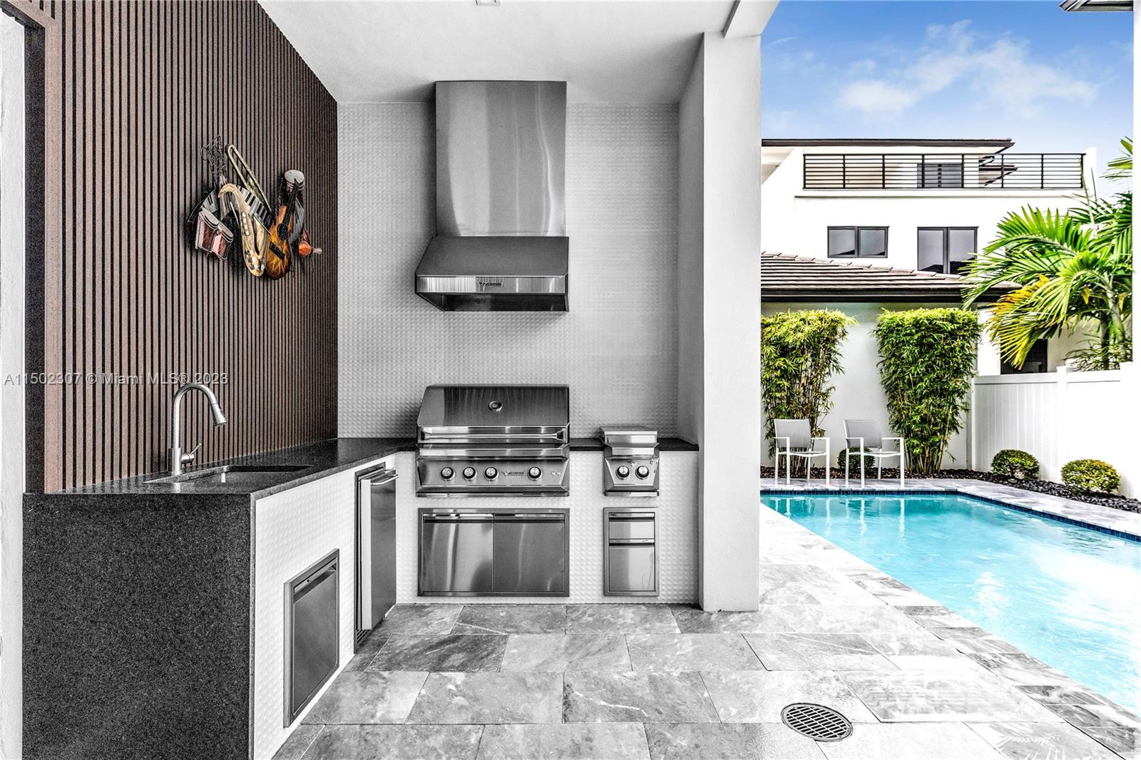 8179 NW 47th Ter