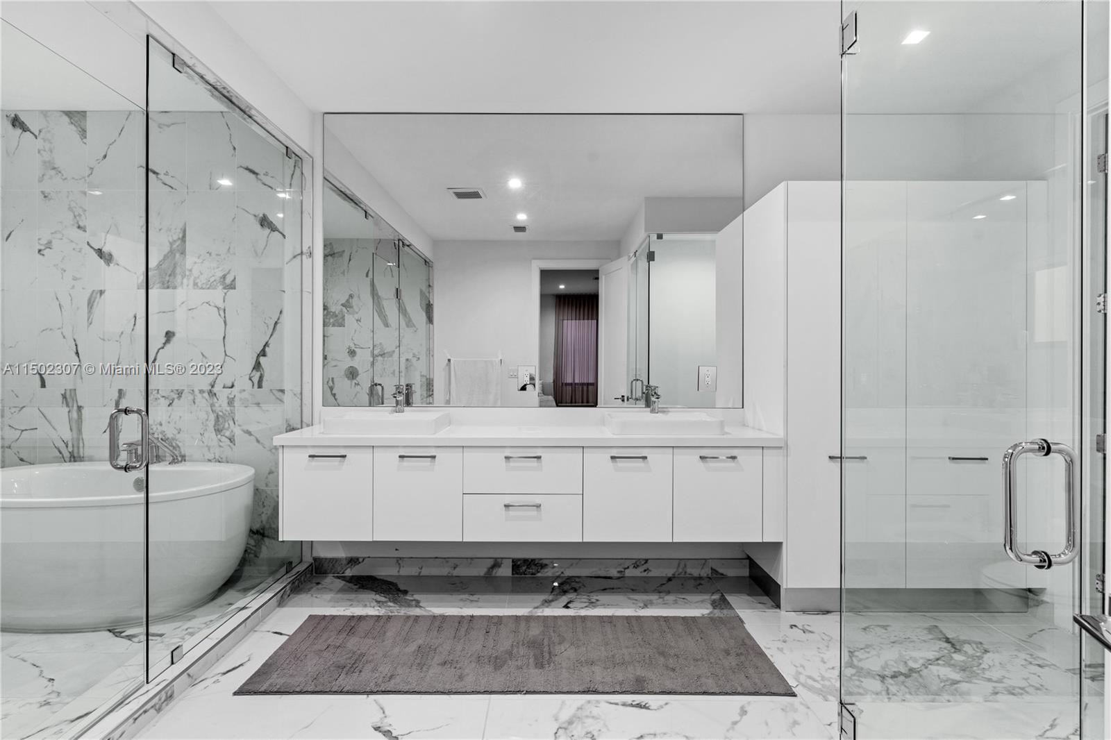8179 NW 47th Ter