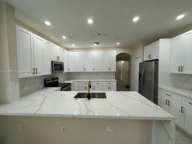 11571 NW 83rd Way