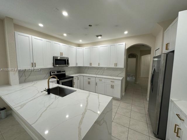 11571 NW 83rd Way