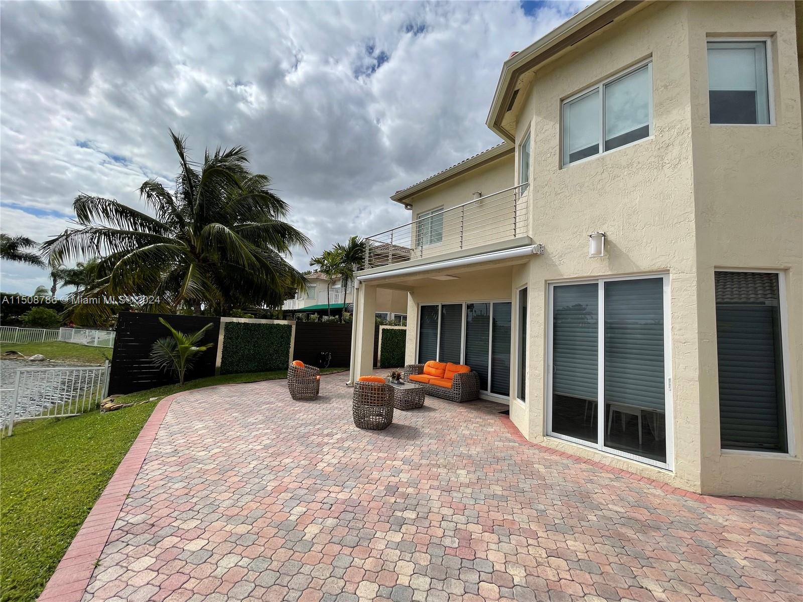 7181 NW 109th Pl