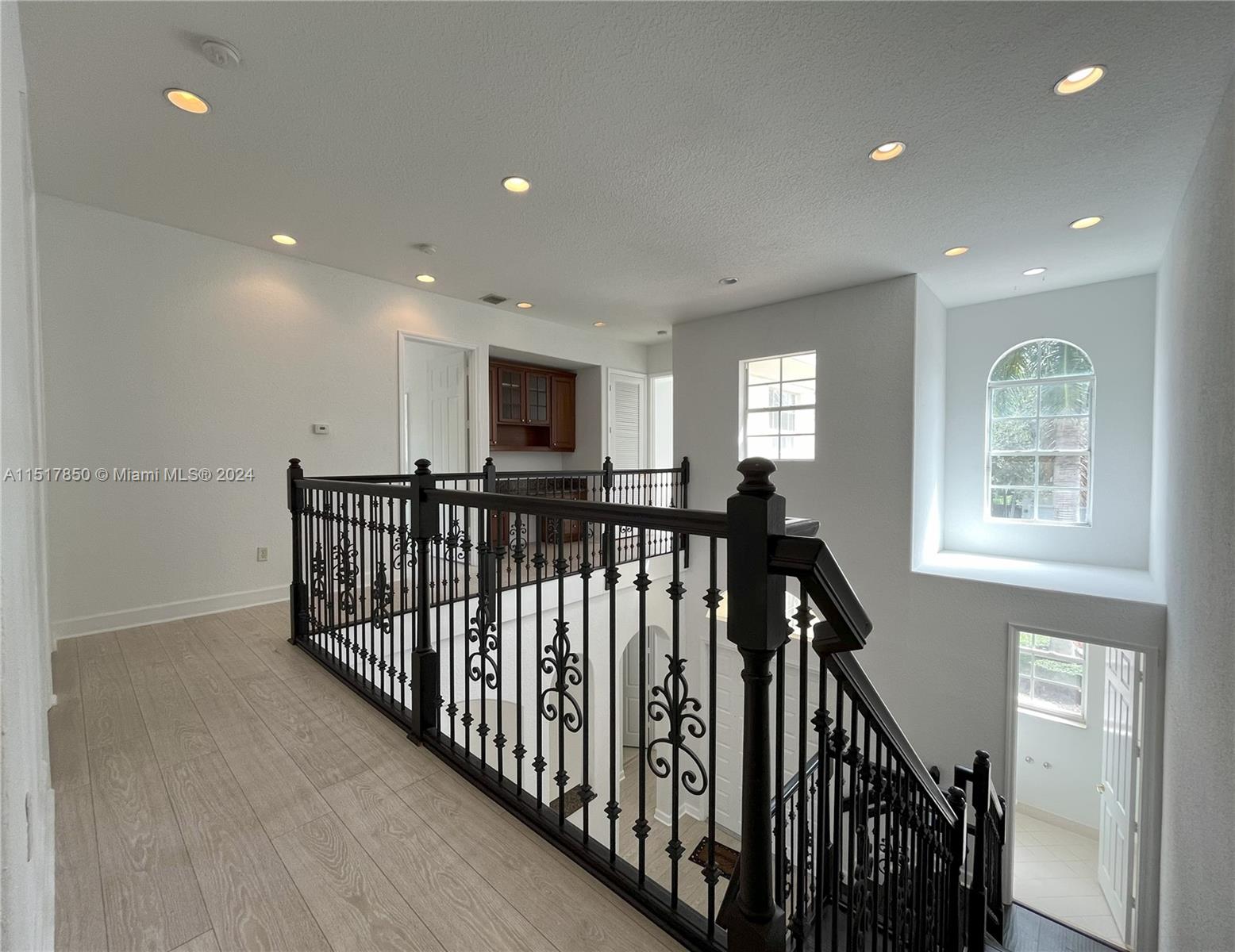 11213 NW 71st Ter Unit: -