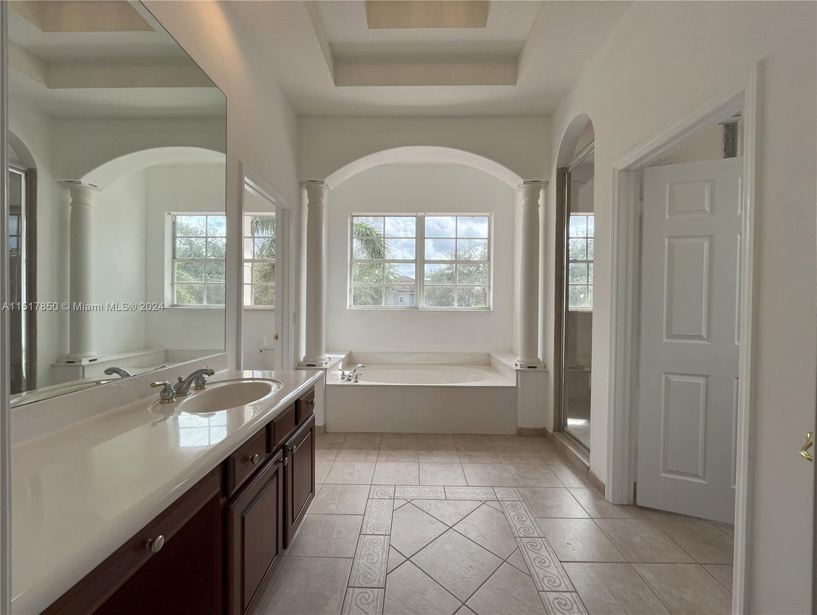 11213 NW 71st Ter Unit: -