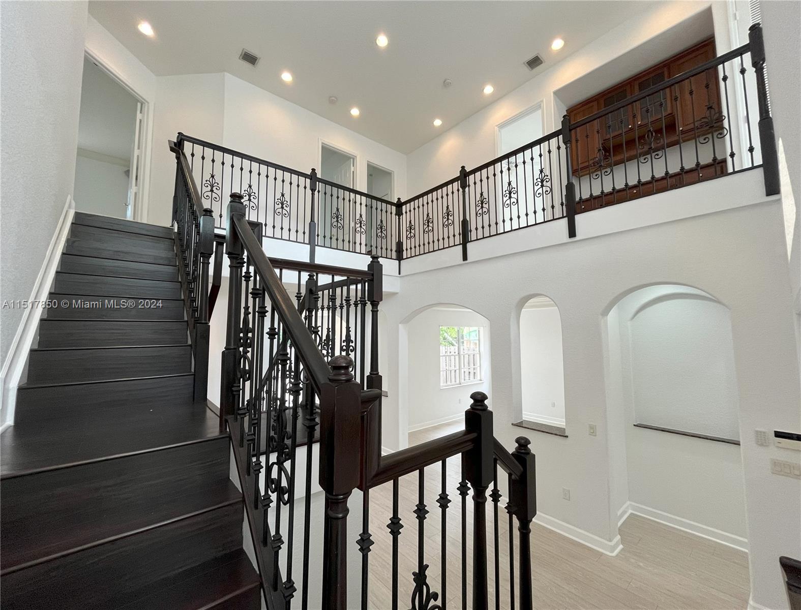 11213 NW 71st Ter Unit: -