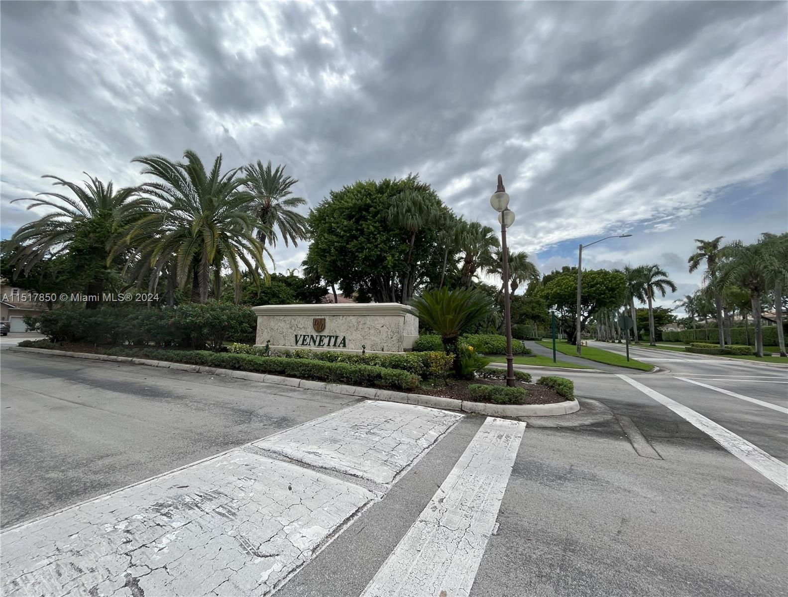 11213 NW 71st Ter Unit: -