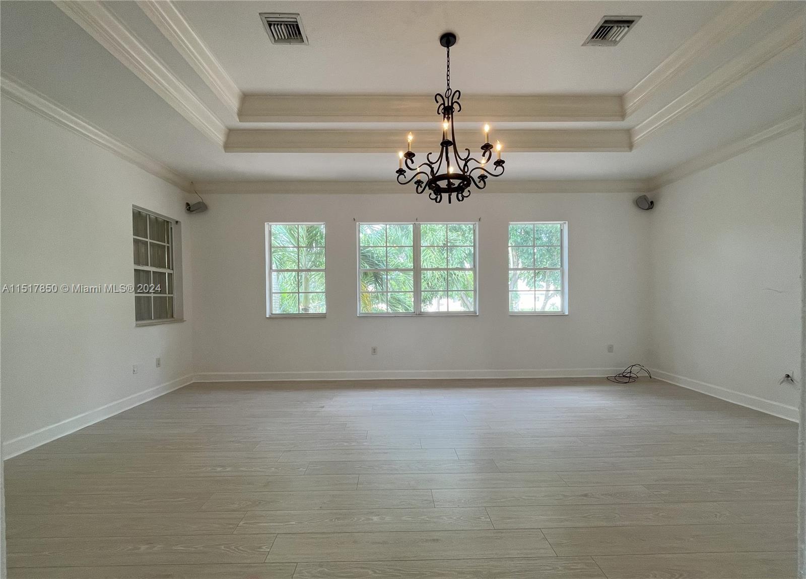 11213 NW 71st Ter Unit: -