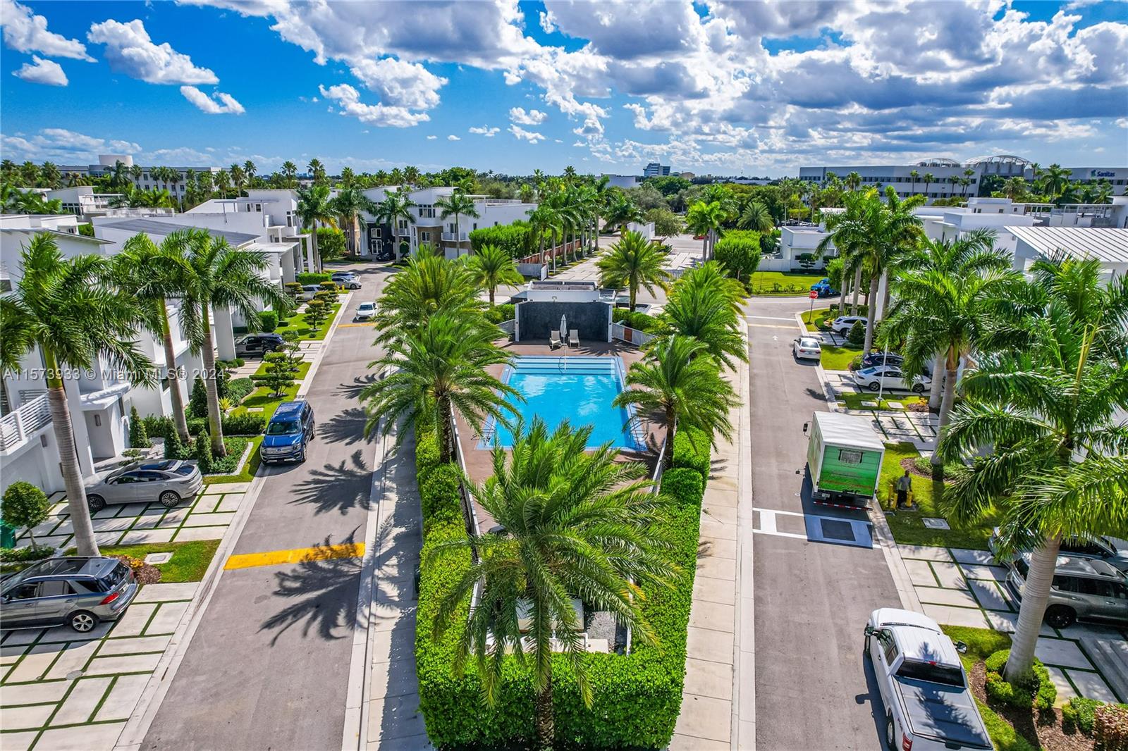 8404 NW 33rd Ter