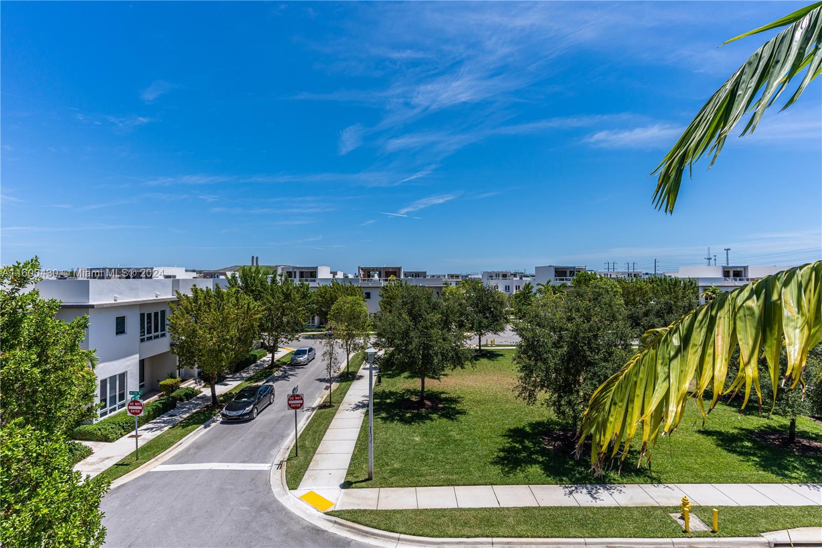 6410 NW 105th Pl