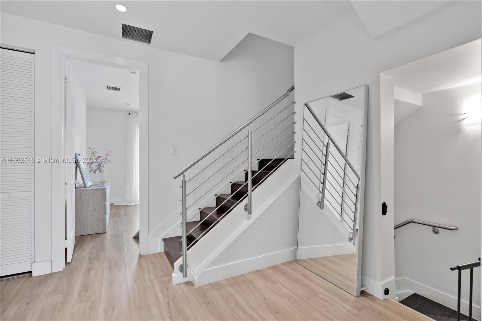 6462 NW 103rd Psge