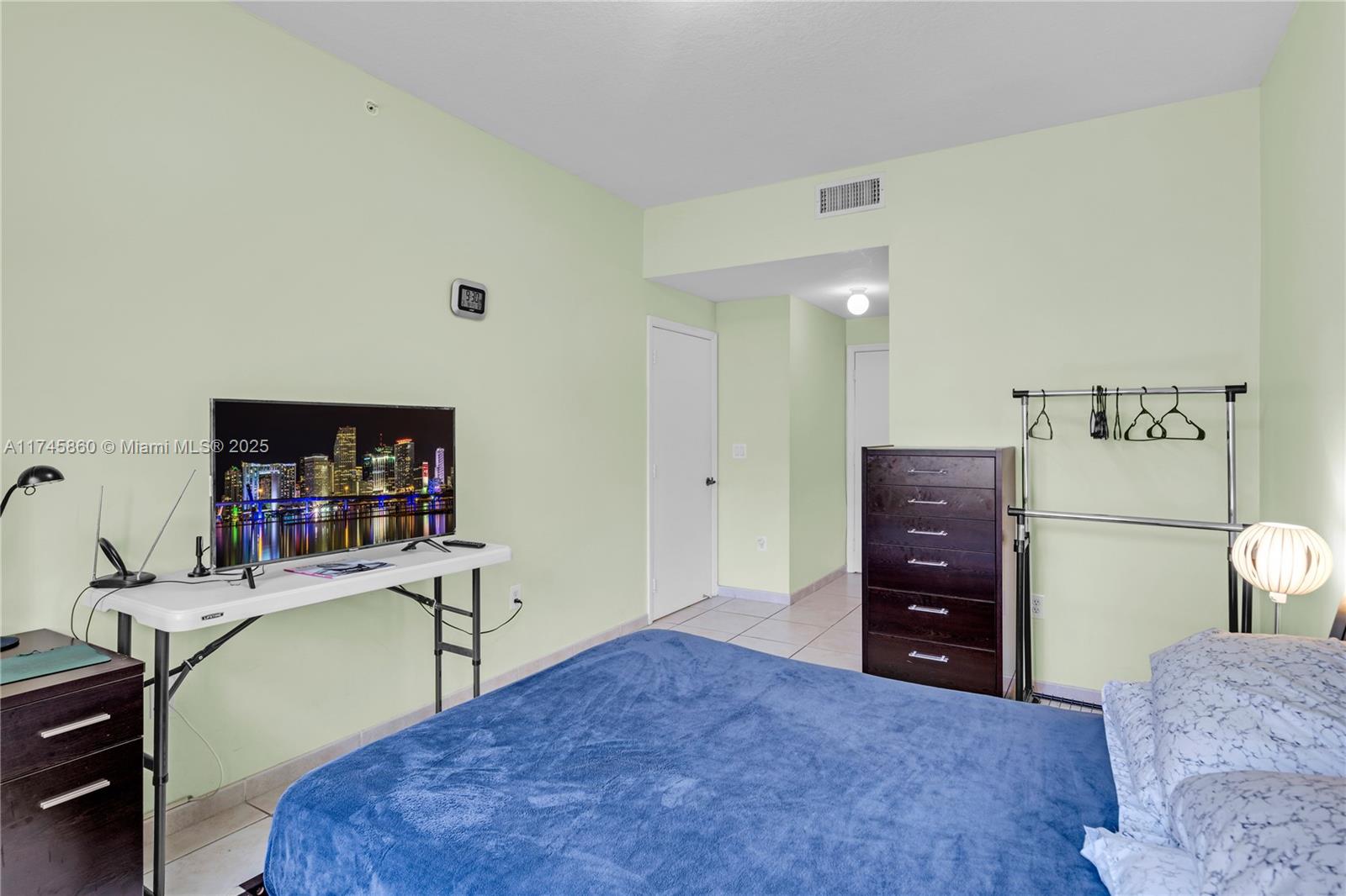 7260 NW 114th Ave # 10510