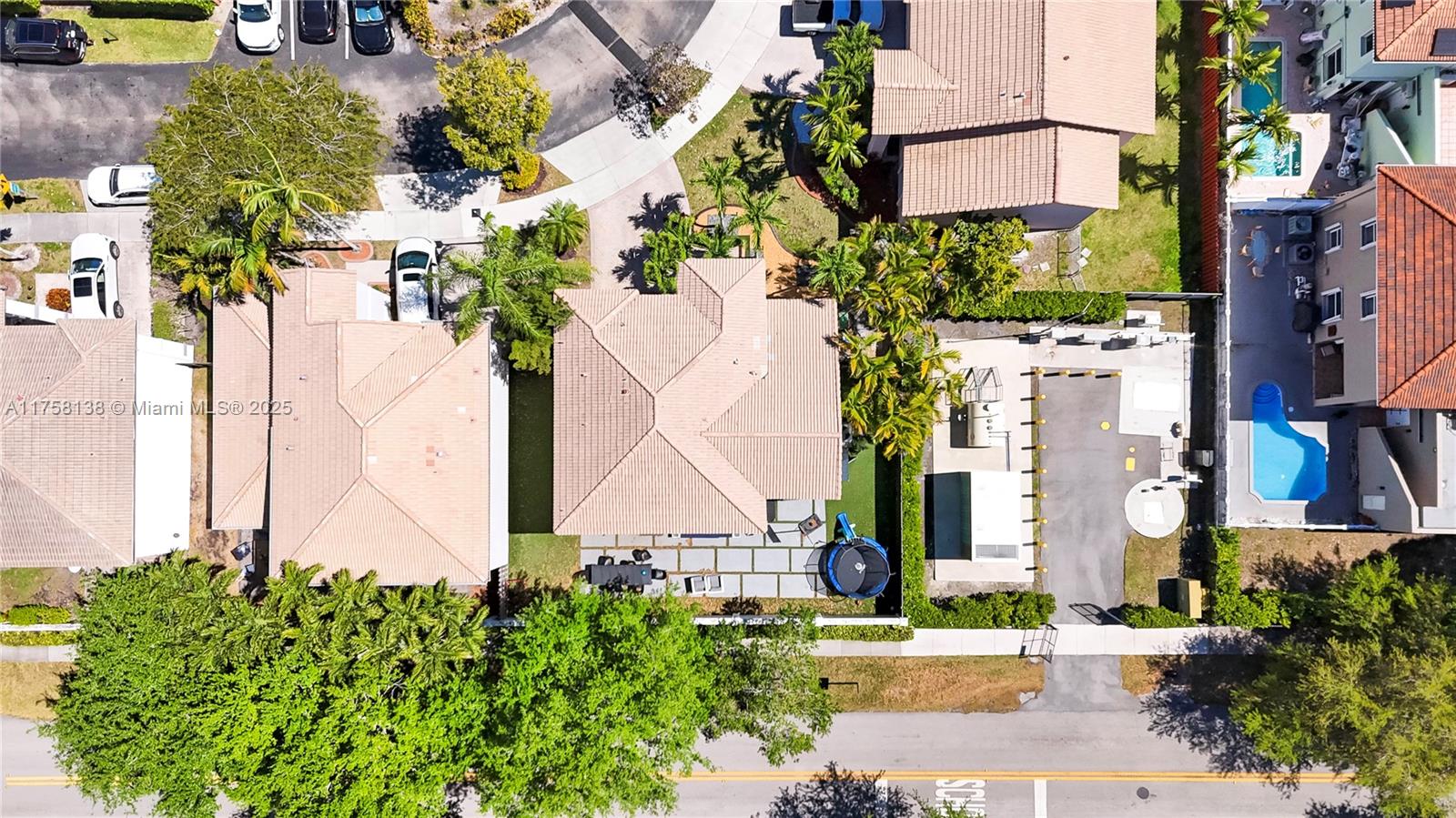 5212 NW 108th PL