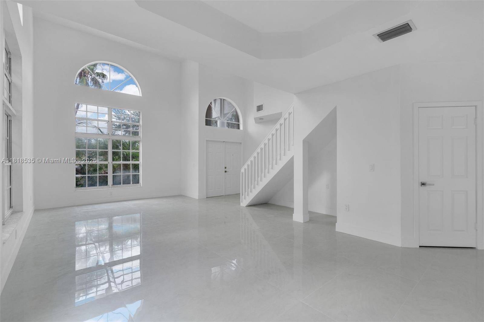 11244 NW 58th Ter