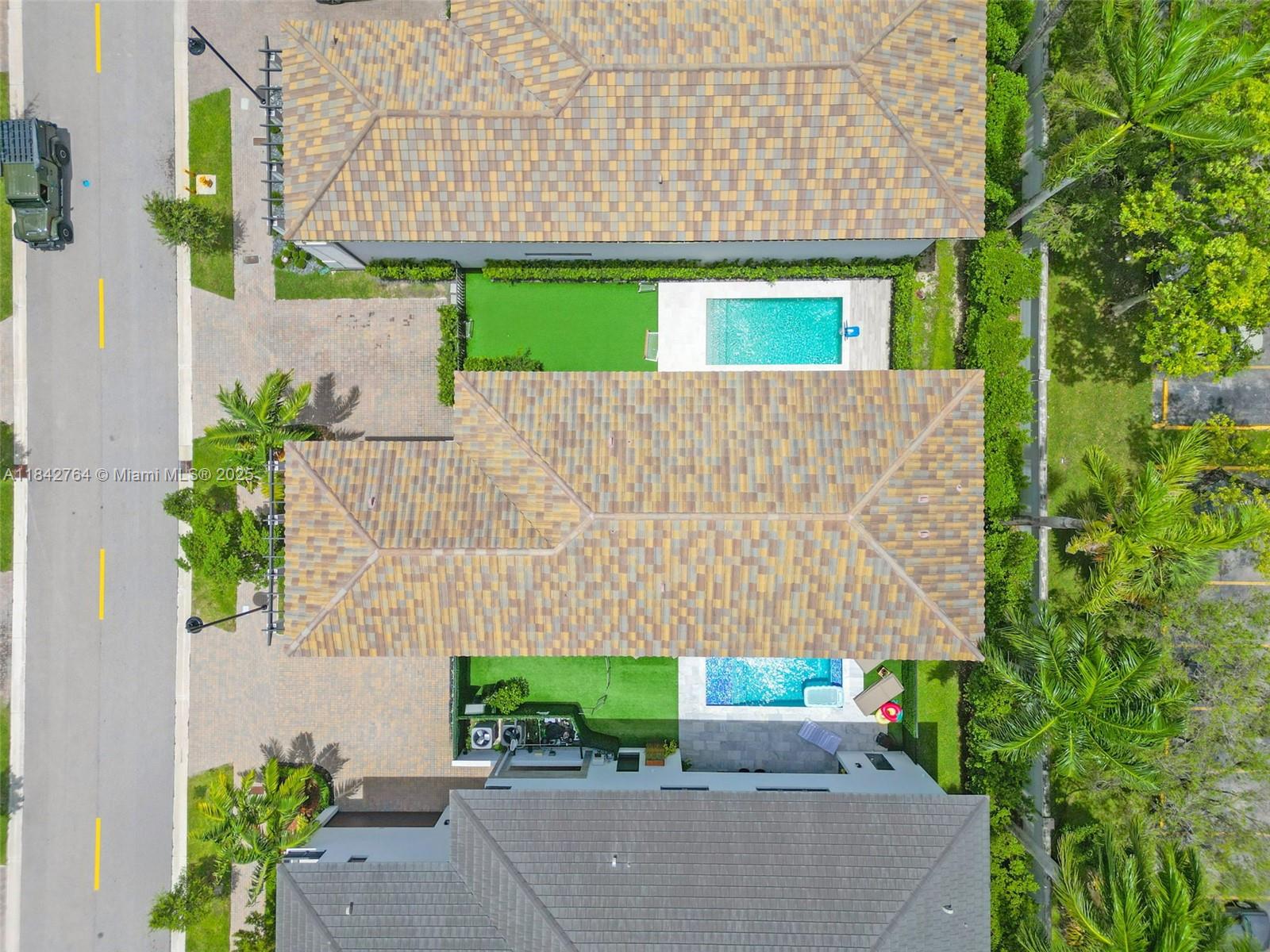 8109 NW 48th Ter