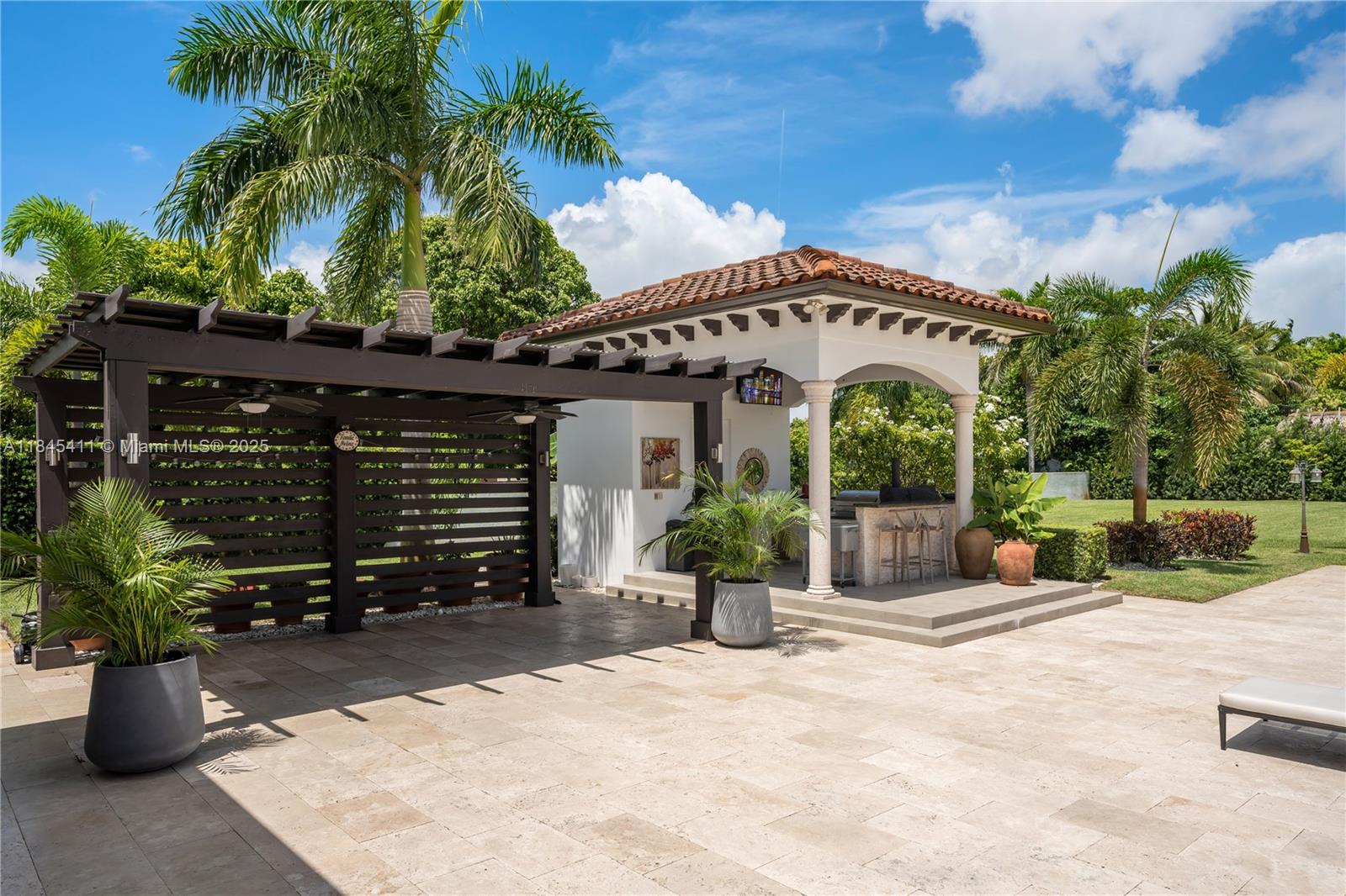 331 SW 124th Ave