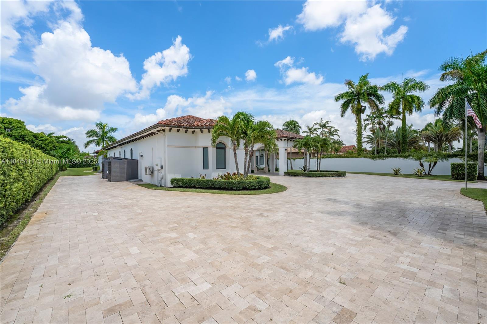 331 SW 124th Ave
