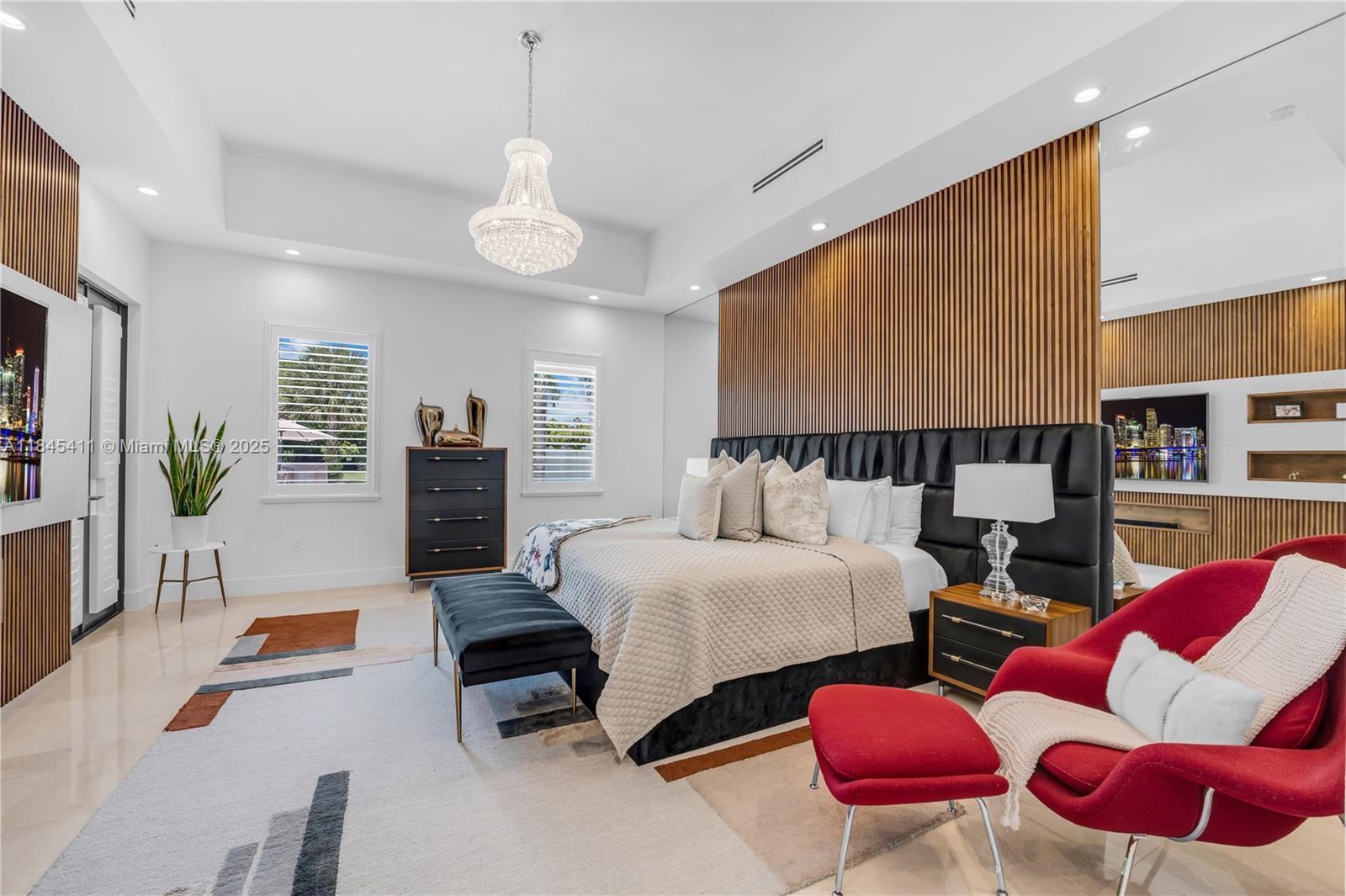 331 SW 124th Ave