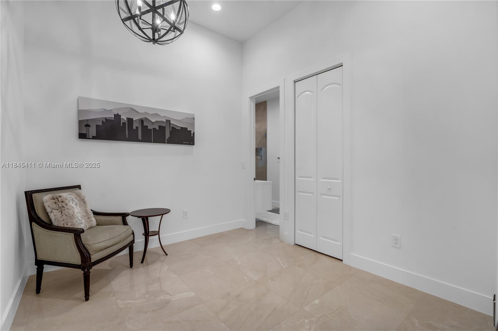 331 SW 124th Ave