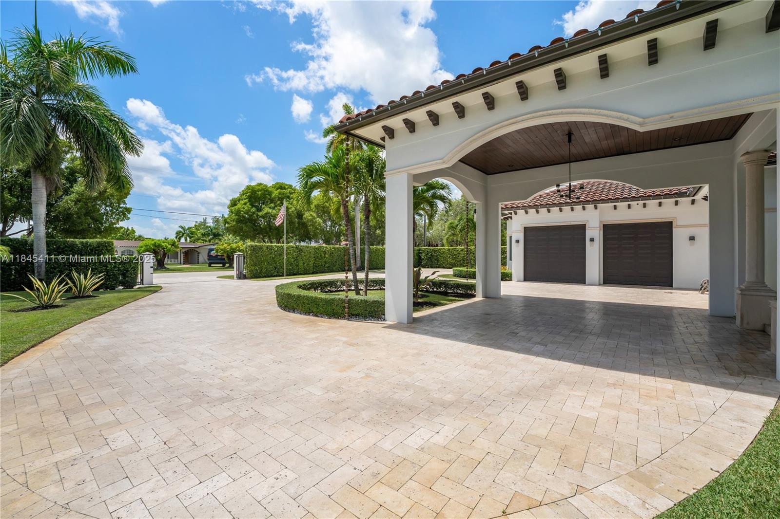 331 SW 124th Ave