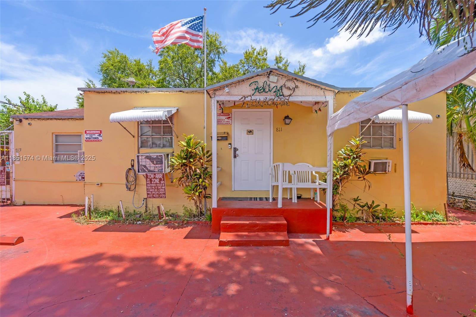 811 NW 24th Ct