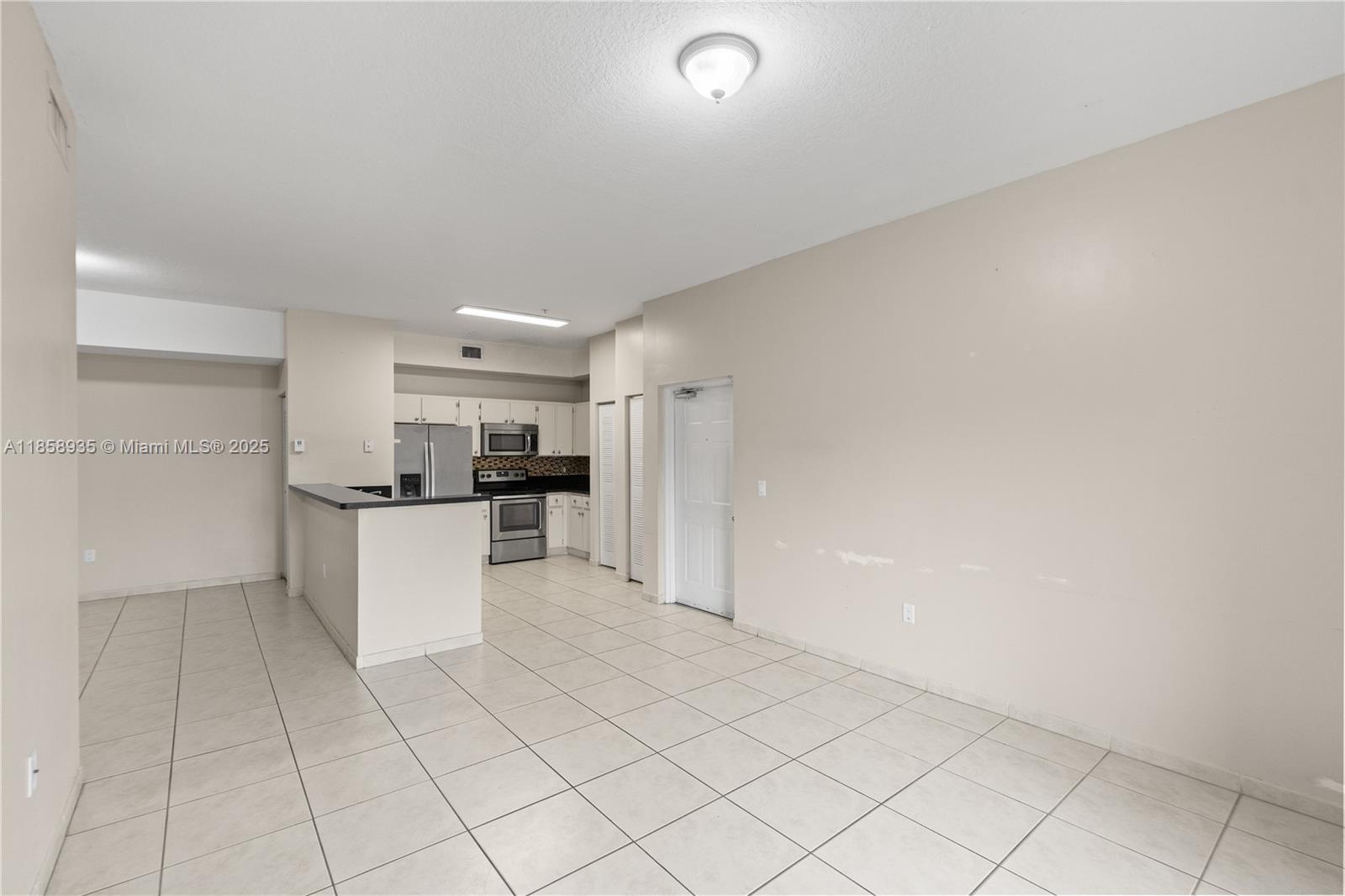 7230 NW 114th Ave # 202