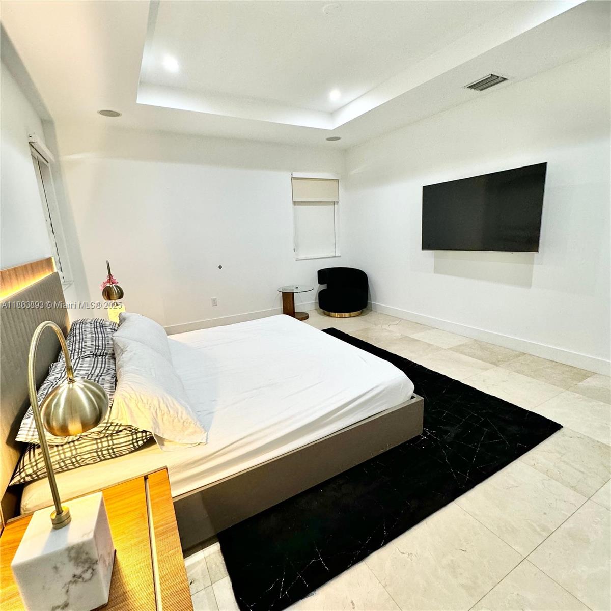 11229 NW 44th Ter