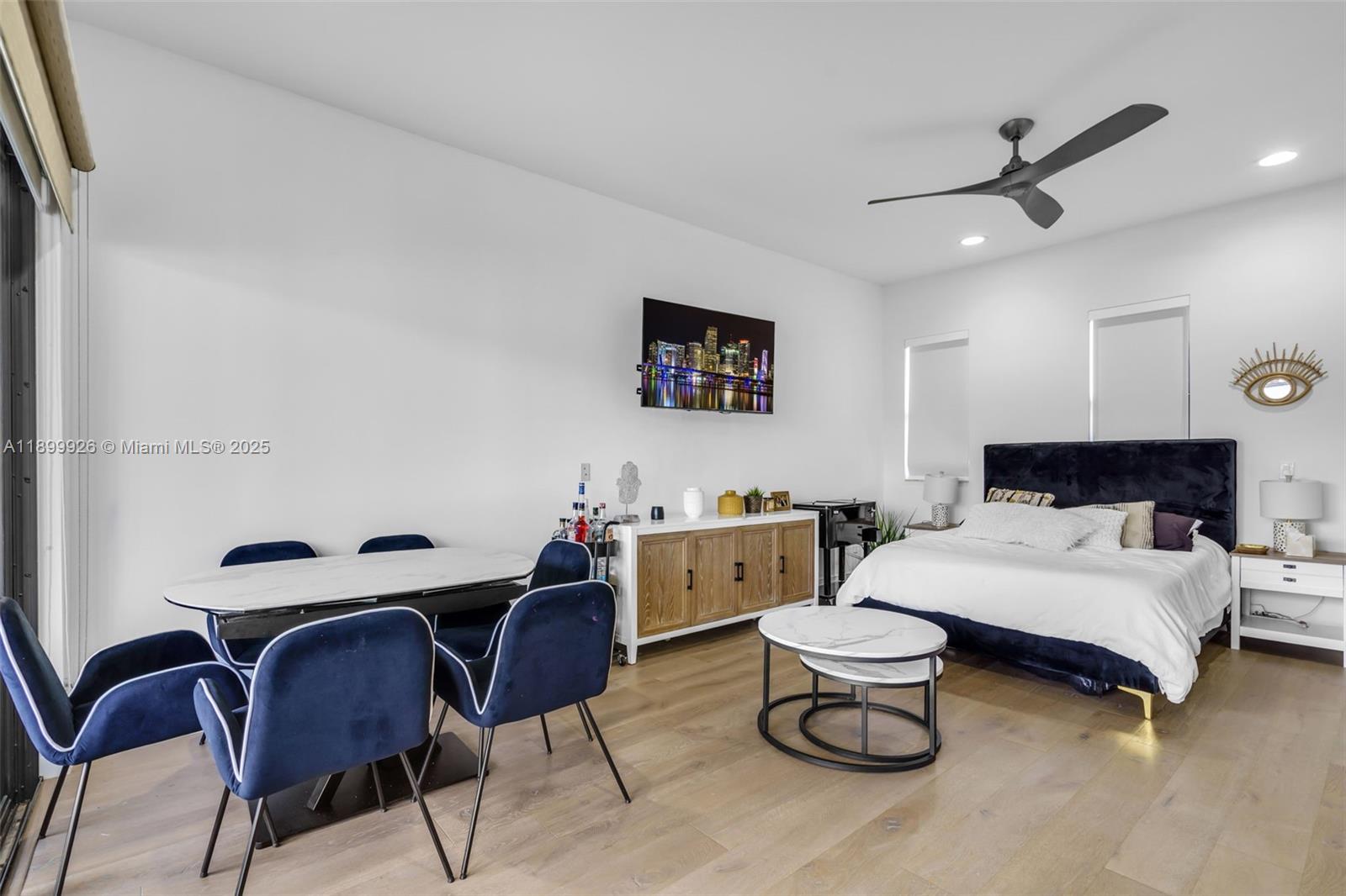 8449 NW 51st Ter, Doral