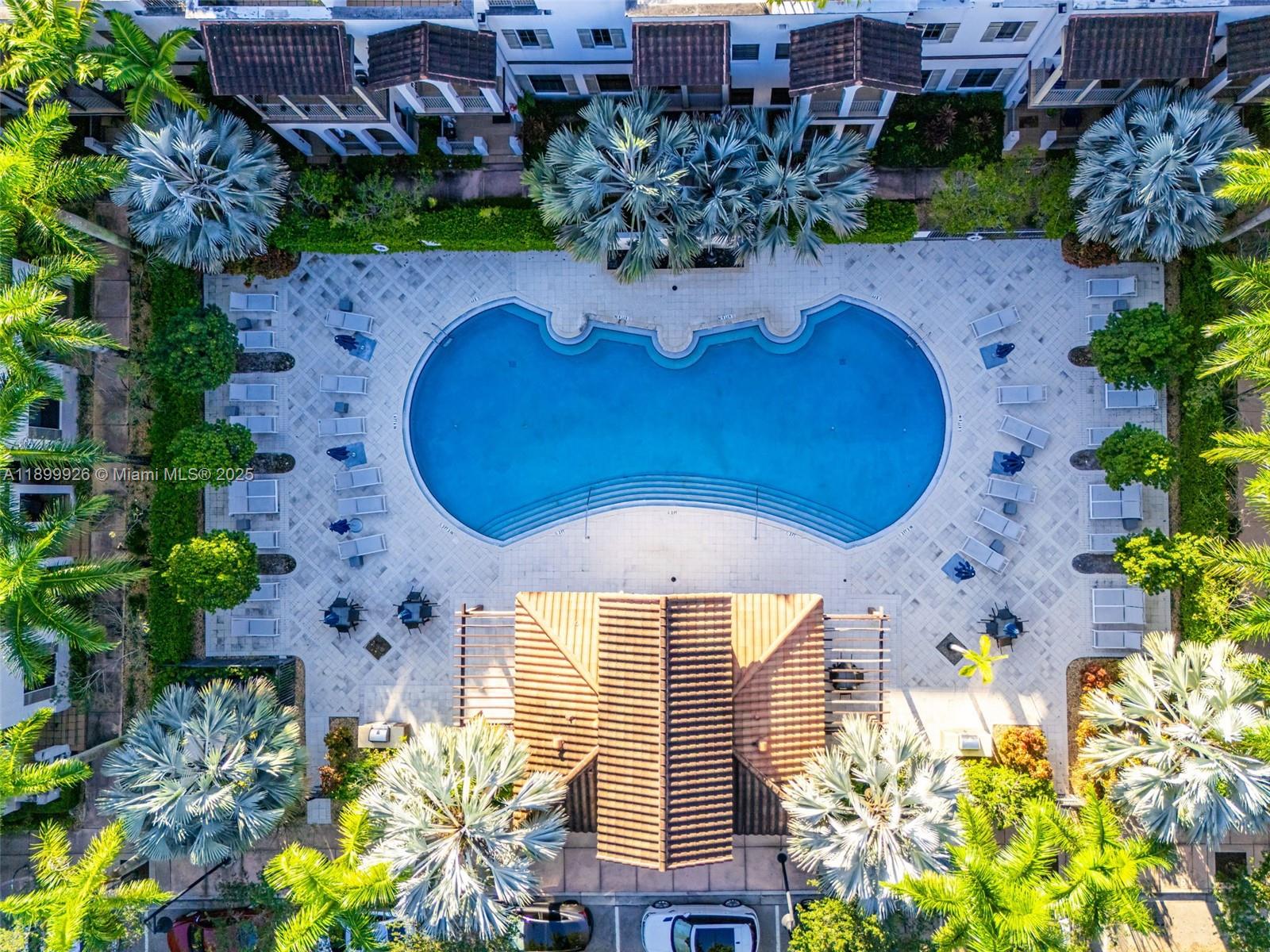 8449 NW 51st Ter, Doral