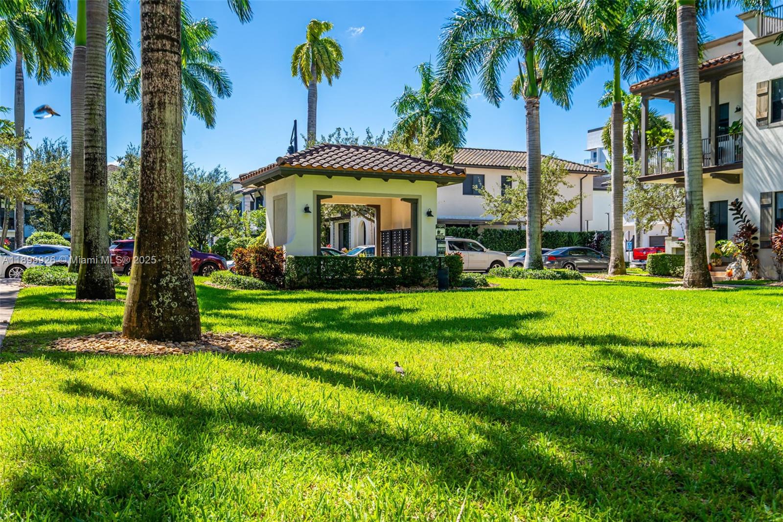 8449 NW 51st Ter, Doral