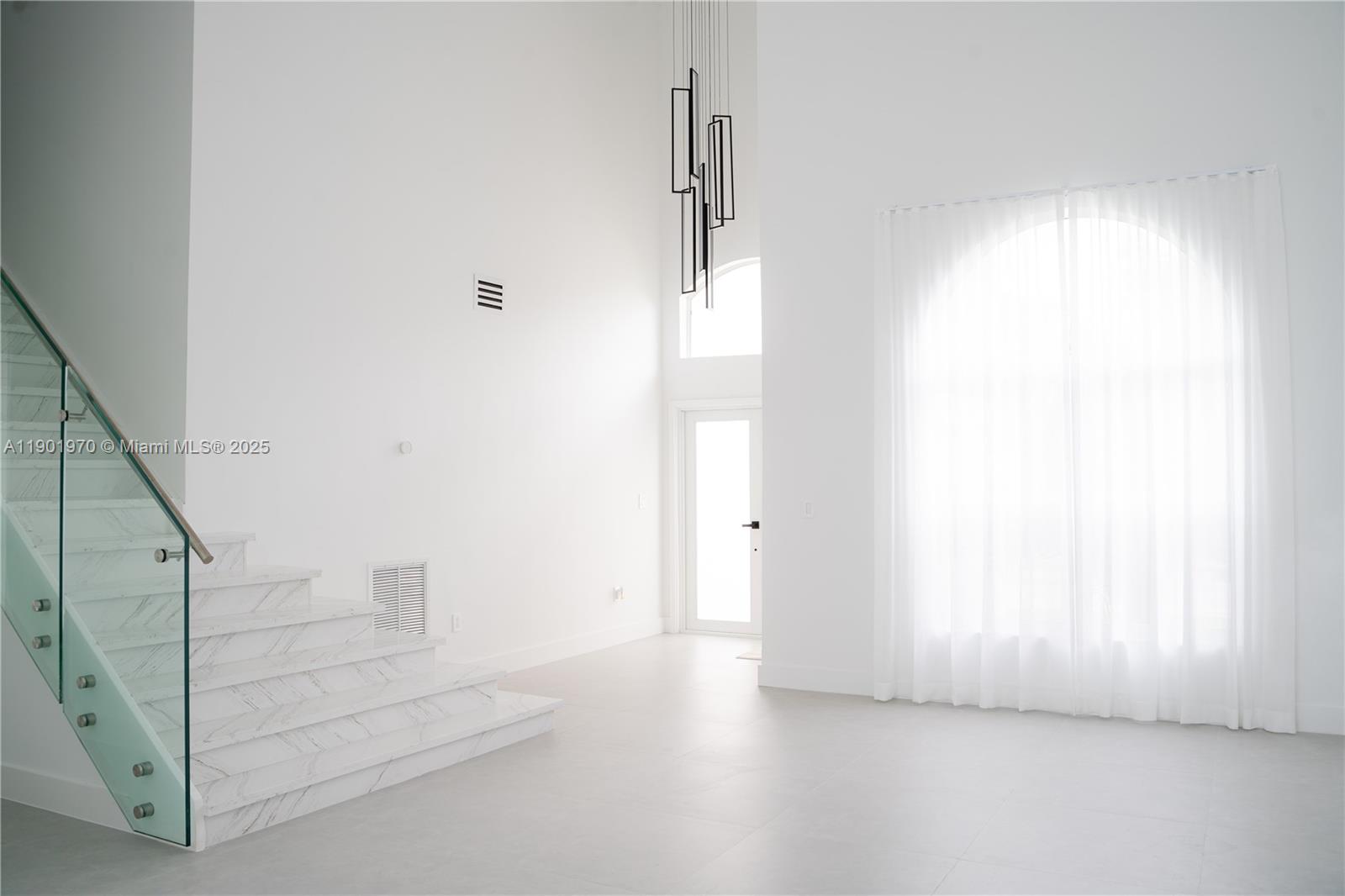 10996 NW 58th Ter, Doral