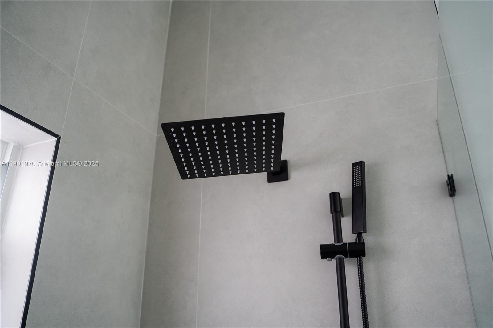 10996 NW 58th Ter, Doral