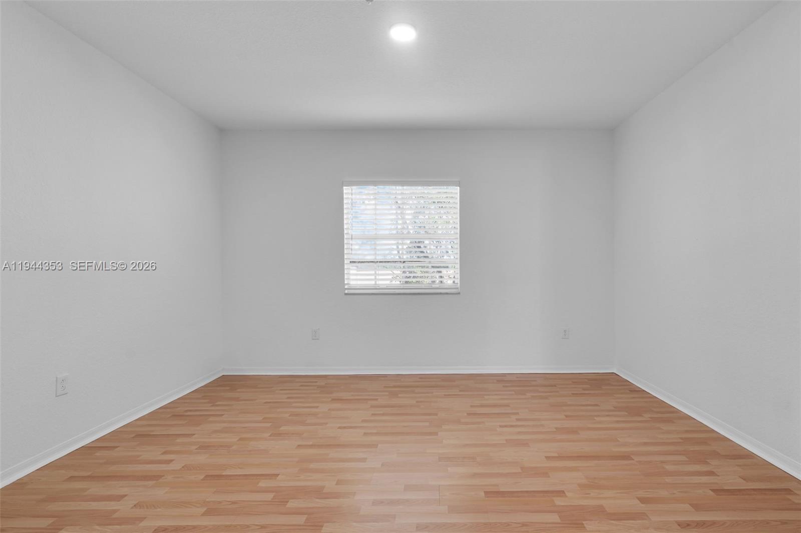 5670 NW 116th Ave # 219