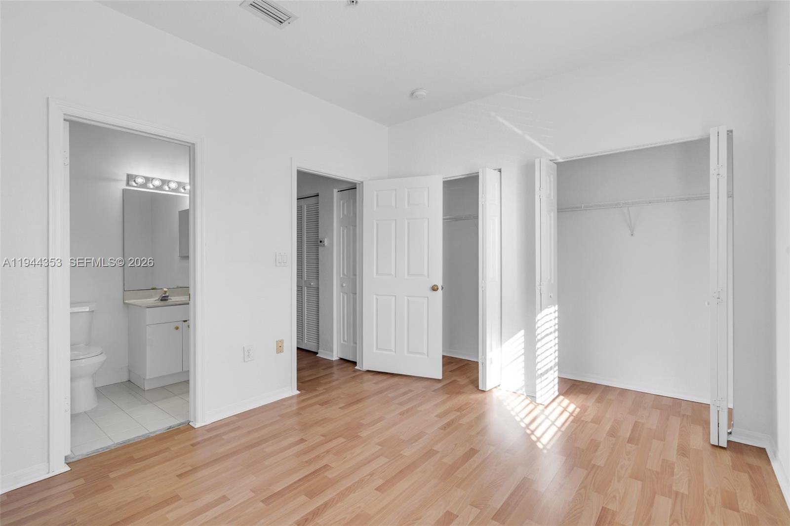 5670 NW 116th Ave # 219